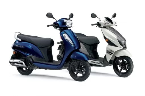 suzuki-pair-boost-scooters-2022-3-cbaaiynrvg.jpg